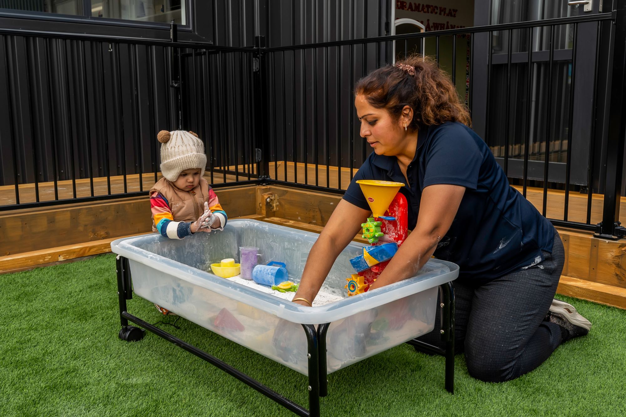 Tiny Tots Sand And Water Play Tray - Image 3